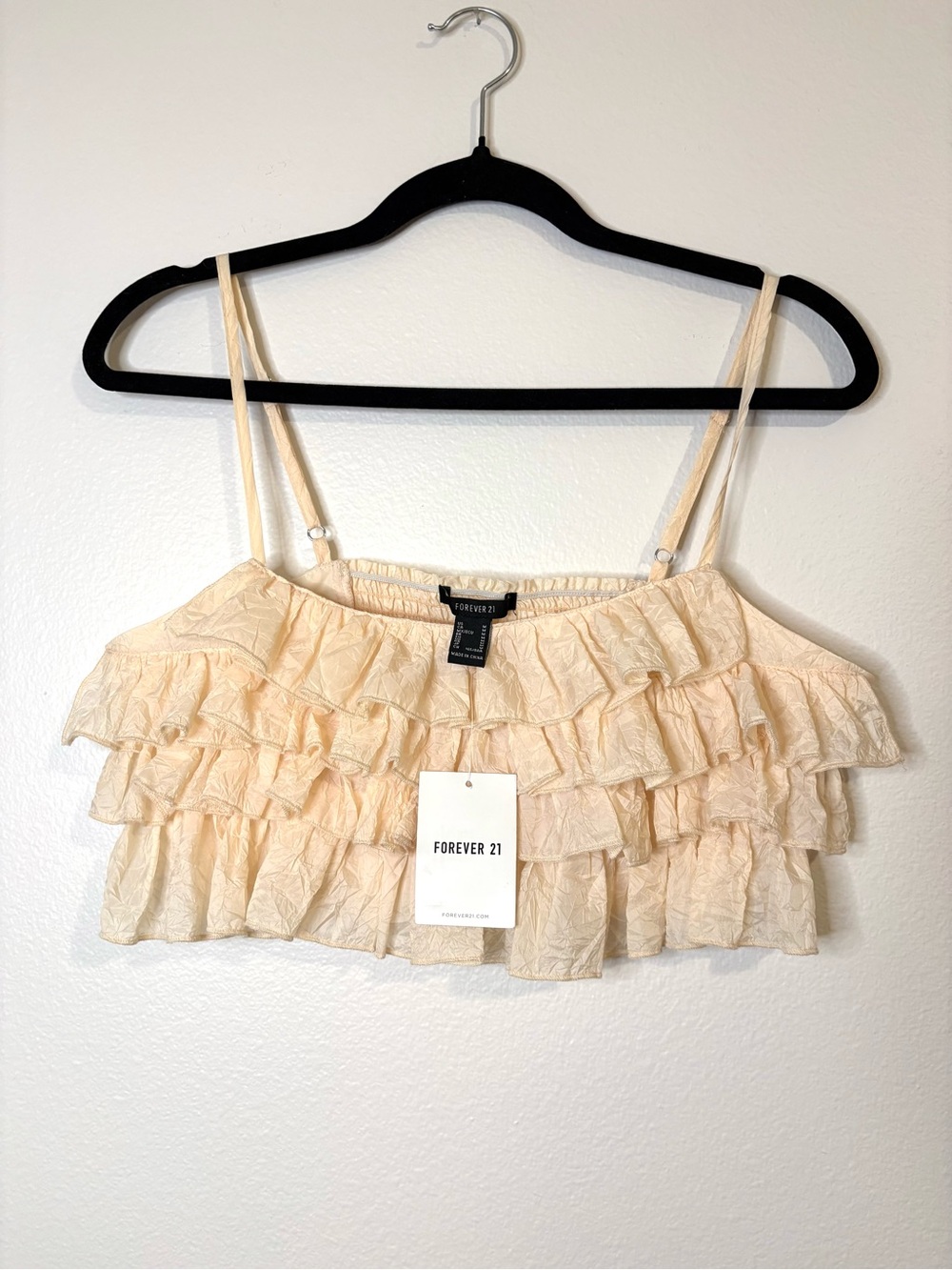 NWT Forever 21 Ruffle Crop Top